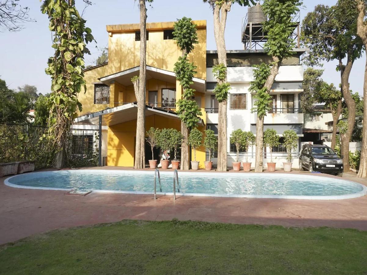 Sunshine Resort Lonavala Exteriör bild