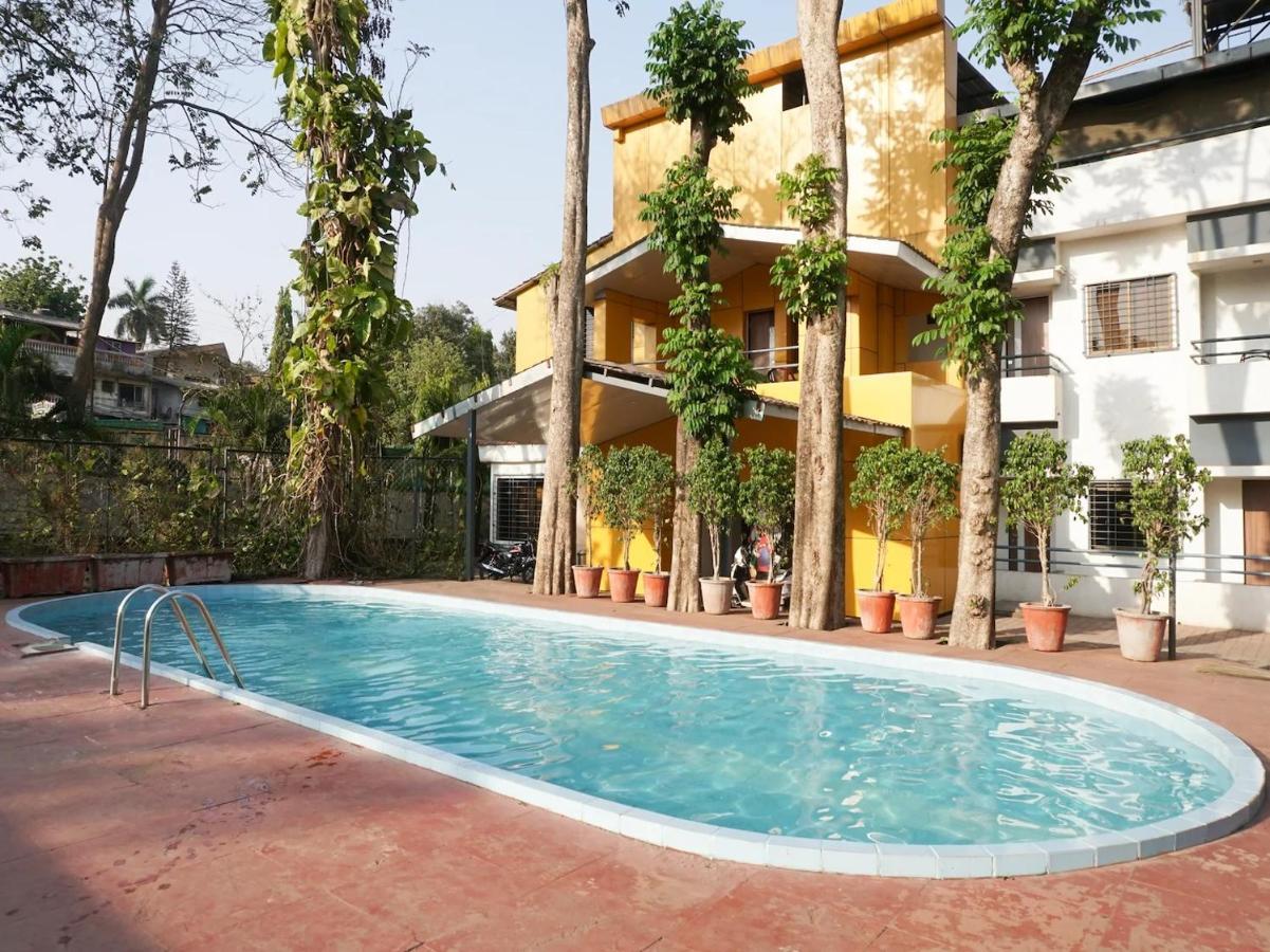 Sunshine Resort Lonavala Exteriör bild
